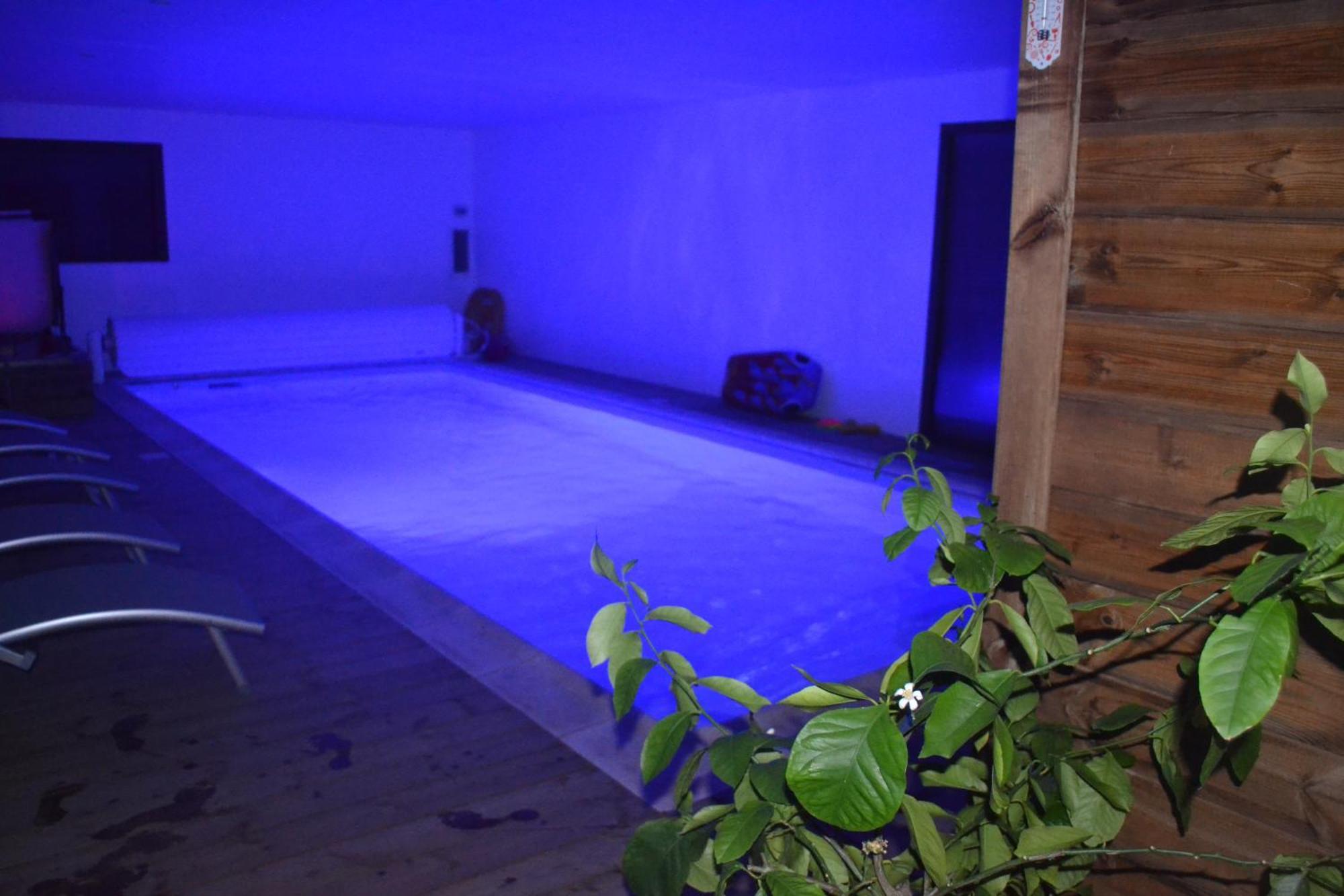 Piscine Interieure Privee Chauffee Toute L Annee Et Spa St Martin Saint-Martin-l'Hortier Zewnętrze zdjęcie